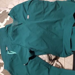 FIGS Green Scrub Set